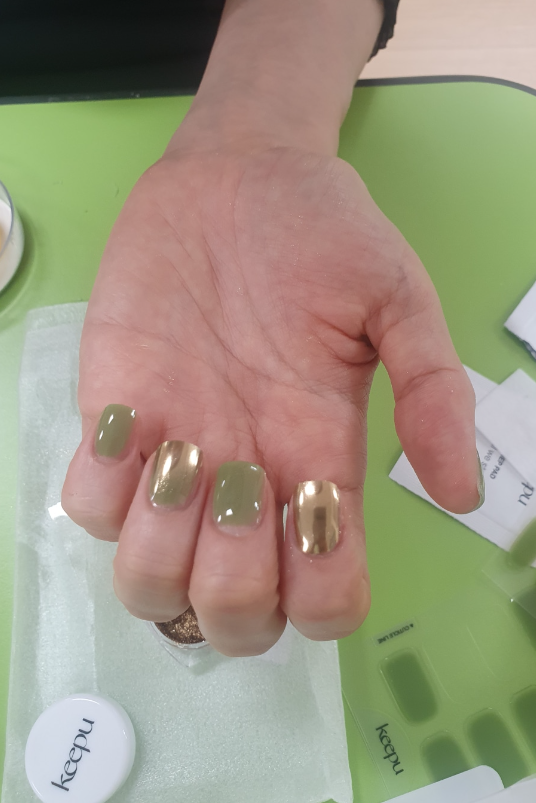 keepu Greenery Custom Nails Goleden Mirror Powder