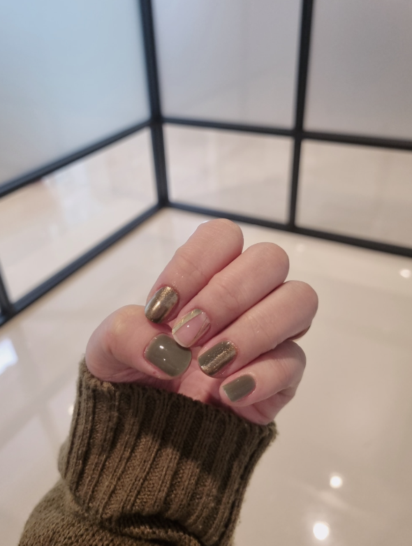 keepu Olivine Custom Nails Golden Mirror Powder