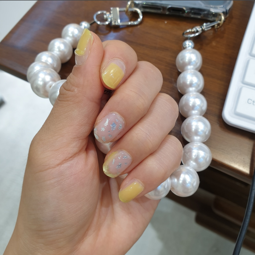 keepu Banana Cookie Custom Nails Gel Tube